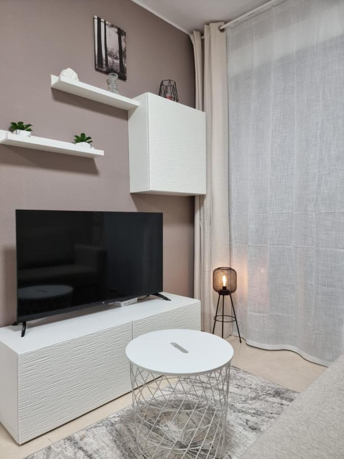 Luxury Evita Apartments In Torrevieja Exteriör bild