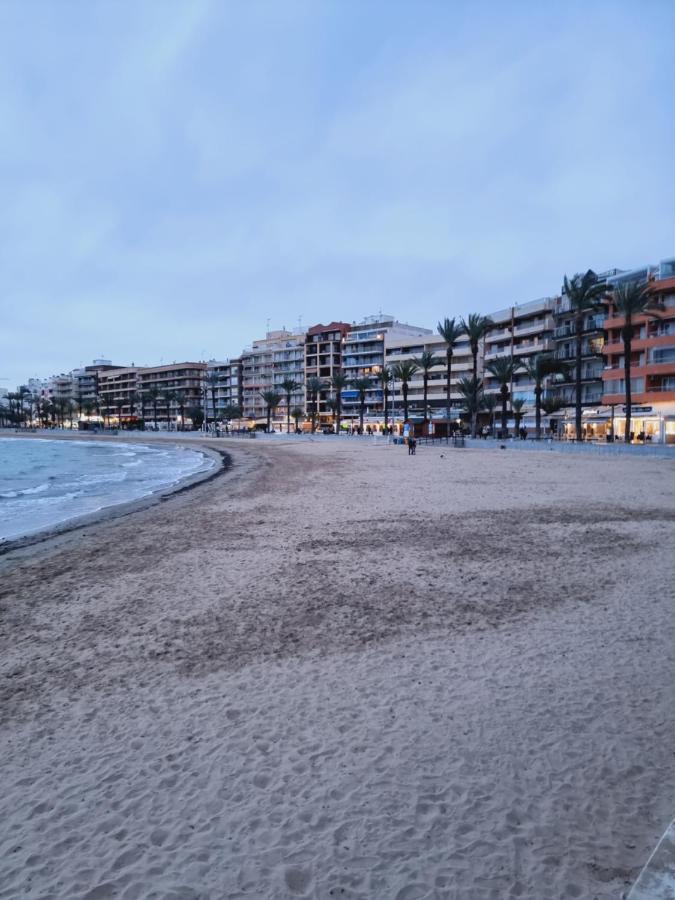 Luxury Evita Apartments In Torrevieja Exteriör bild